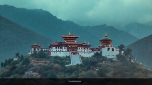 Bhutan Rolls Out Sovereign Gold-Backed Token On Solana