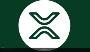 XRP Retail Traders Chase “Super Cycle” Dream While Key Trendline Breaks and Momentum Fades